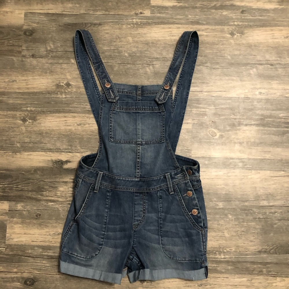 Level 99 Short Overall